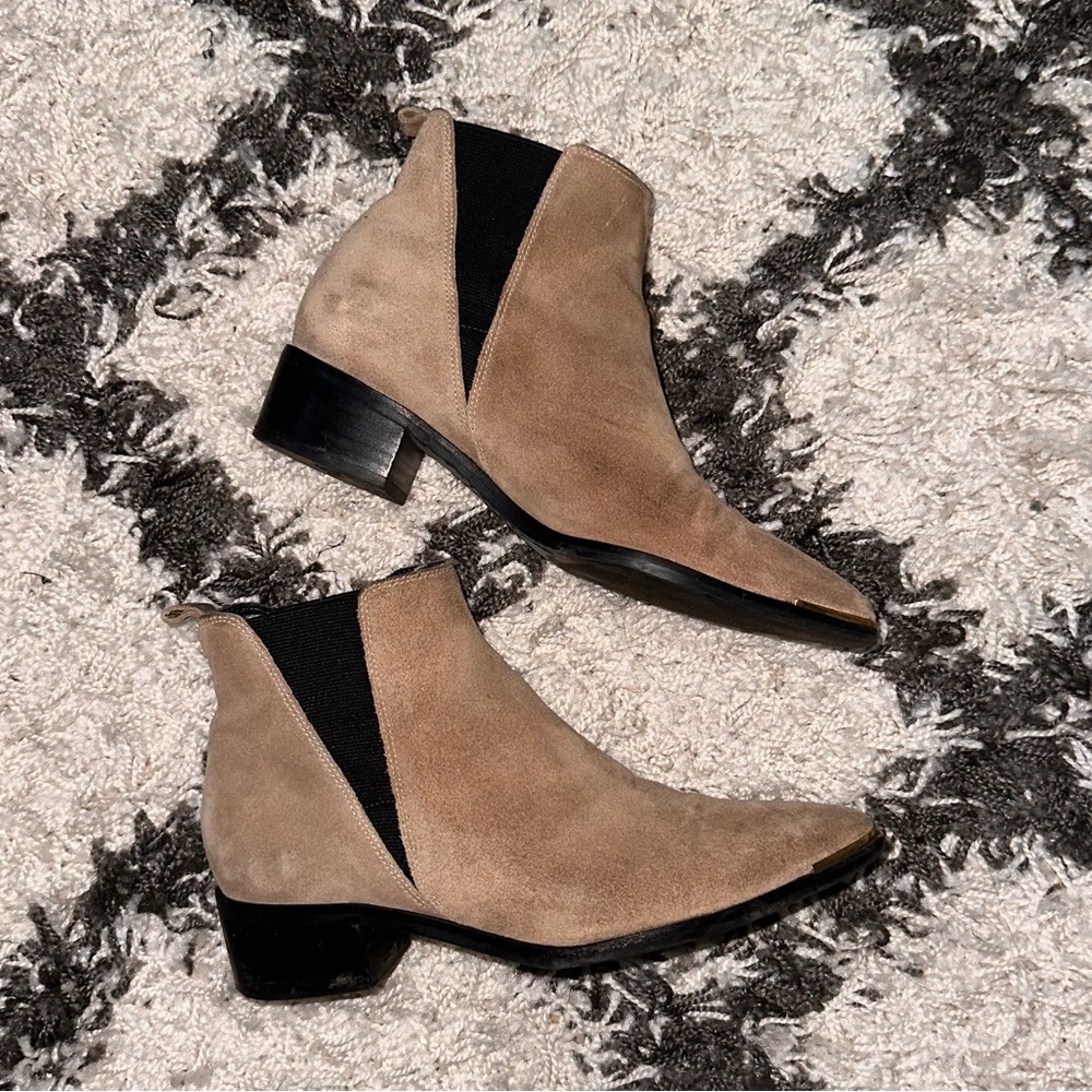 Marc Fisher Yale Pointy Toe Chelsea Bootie in Taupe